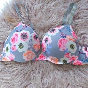 💝💝💝CATHERINE MALANDRINO